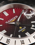 Ranger IV 赤富士 プロダクトページ。テクスチャーのあるダイアルとグラデーションのダイアルを備えたGMT自動巻き腕時計の画像 NH34 Seiko Movement